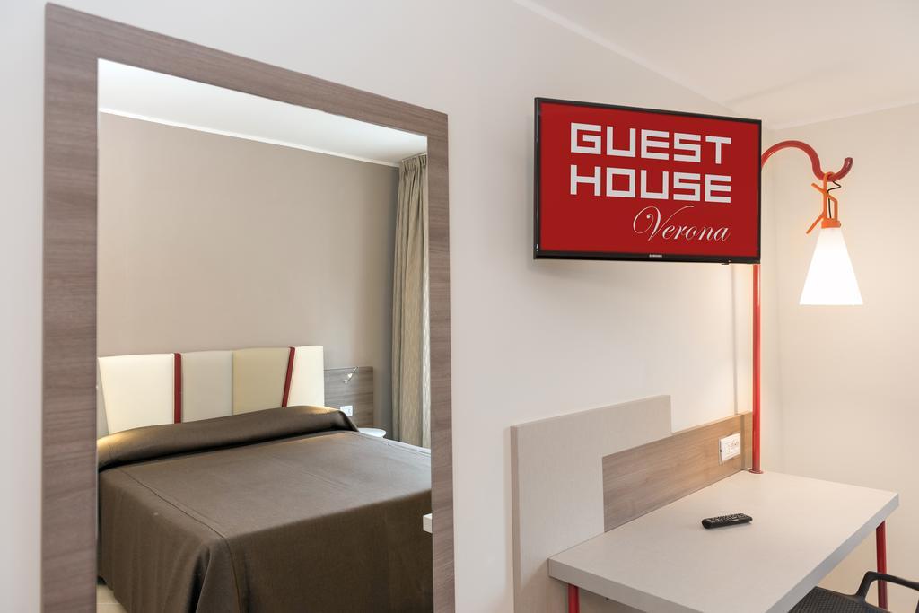 Guesthouse Verona Habitación foto